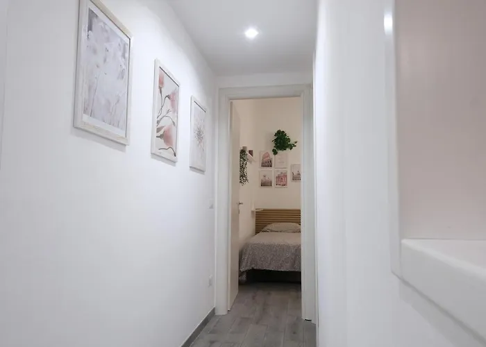 - Oasis With Private Garden In Parco Pamphilj Apartment