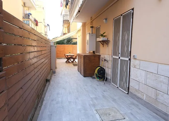 - Oasis With Private Garden In Parco Pamphilj * Rom