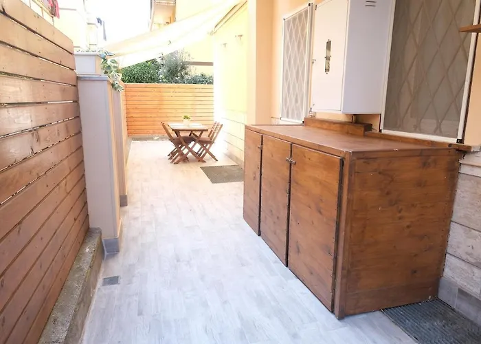 Apartment - Oasis With Private Garden In Parco Pamphilj *